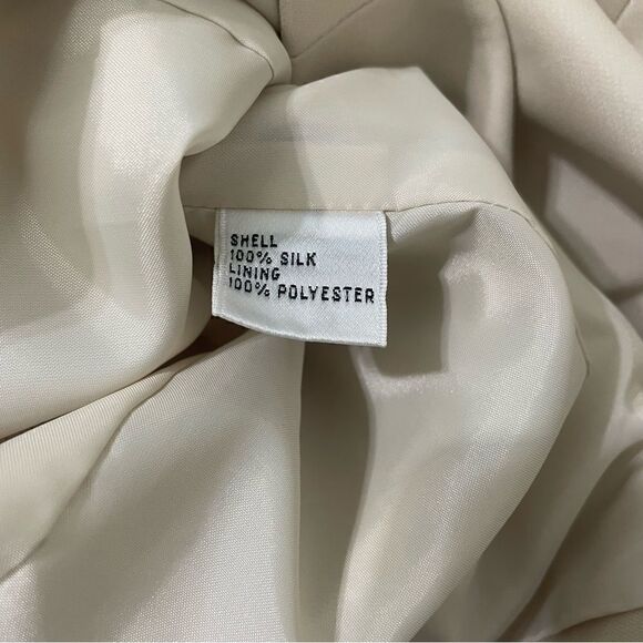Talbots Silk Single Breasted Fitted Blazer Tan Neutral Size 4 - Picture 5 of 8